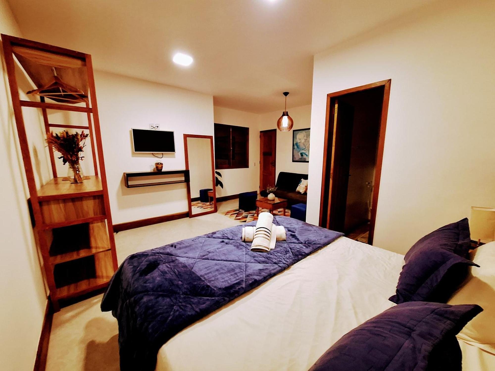 3 Palmeiras Guest Lounge มิเกลเปเรรา ภายนอก รูปภาพ