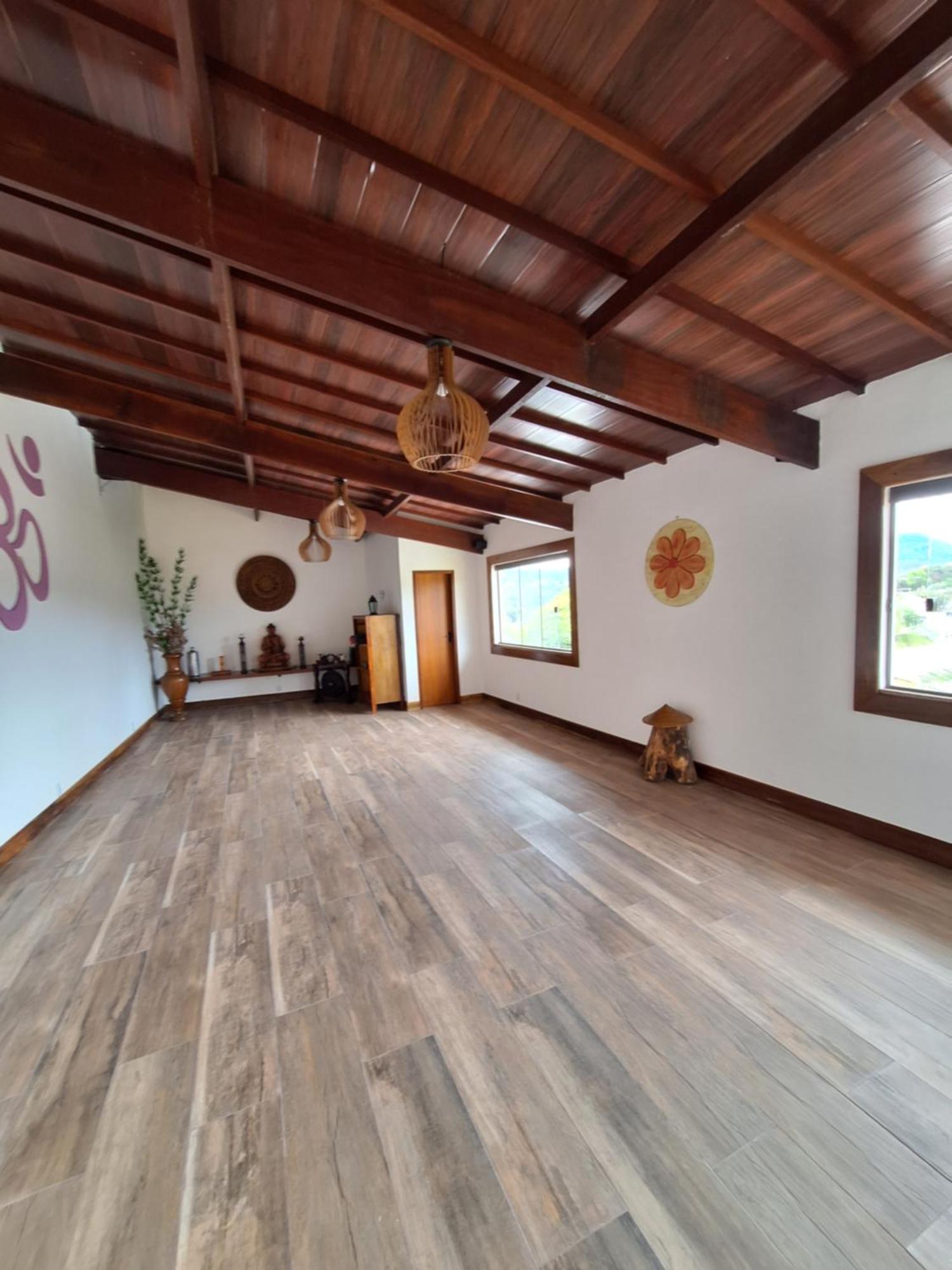 3 Palmeiras Guest Lounge มิเกลเปเรรา ภายนอก รูปภาพ